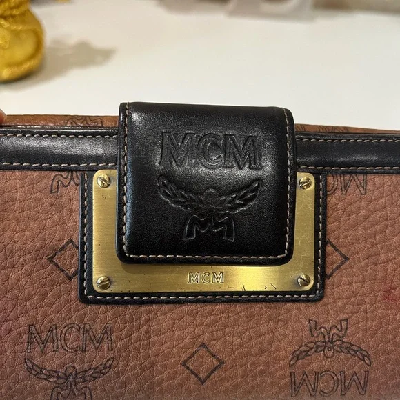 MCM COCOA VISETOS LONG WALLET - Picture 3 of 13